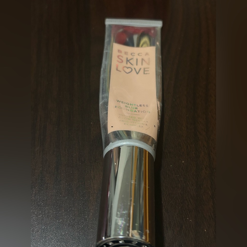 Becca Skin love